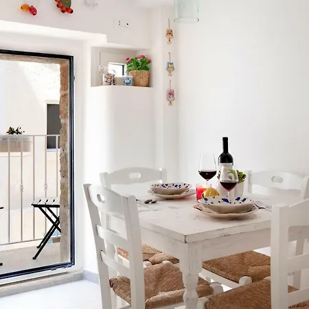 Villa Il Balconcino Nel Vicolo Short Lets Polignano a Mare Exterior foto